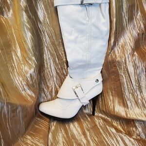 Elegant White Knee-High Women's Boots